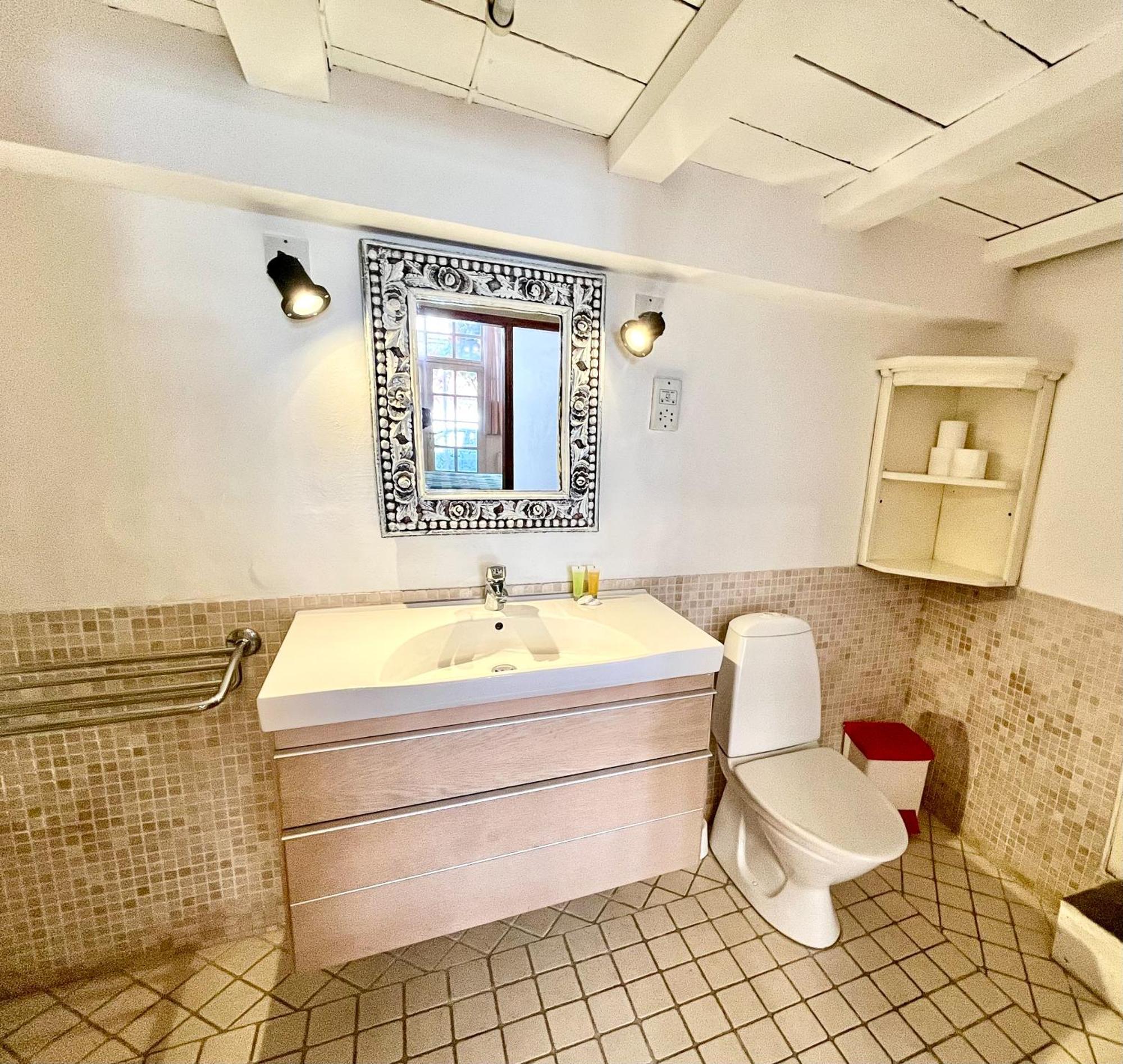Kalavasos Square Apartments - With Pool 3 Minutes Walk エクステリア 写真